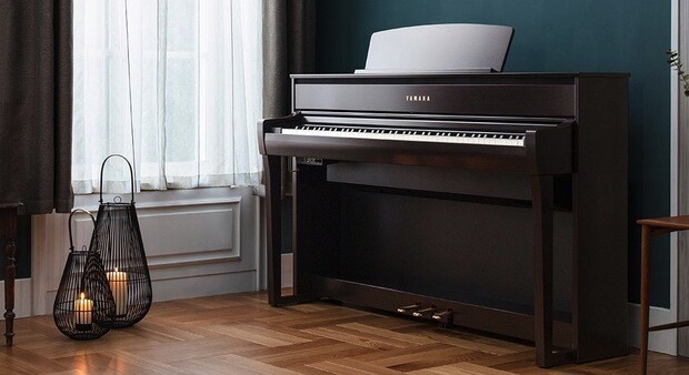 Yamaha CLP700 Series Digital Pianos